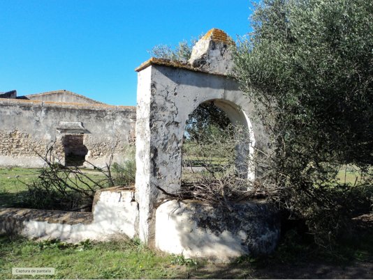 Rancho Linares, otra vez amenazado pozoyedificio