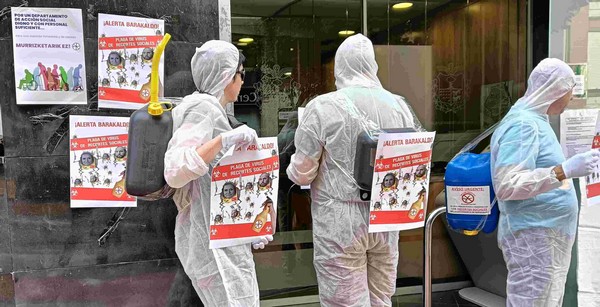 Protesta ante las insuficientes plazas convocadas en los servicios sociales