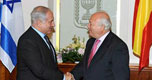 Netanyahu con Moratinos