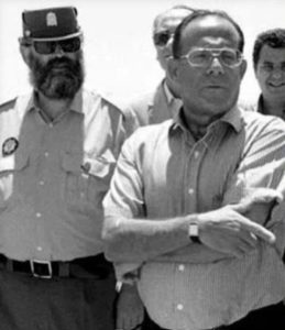 caraballo en su época de paramilitar