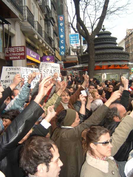 13m: rebelin ciudadana contra la guerra y el golpe de estado meditico del PP