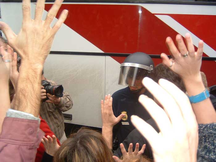 13m: rebelin ciudadana contra la guerra y el golpe de estado meditico del PP